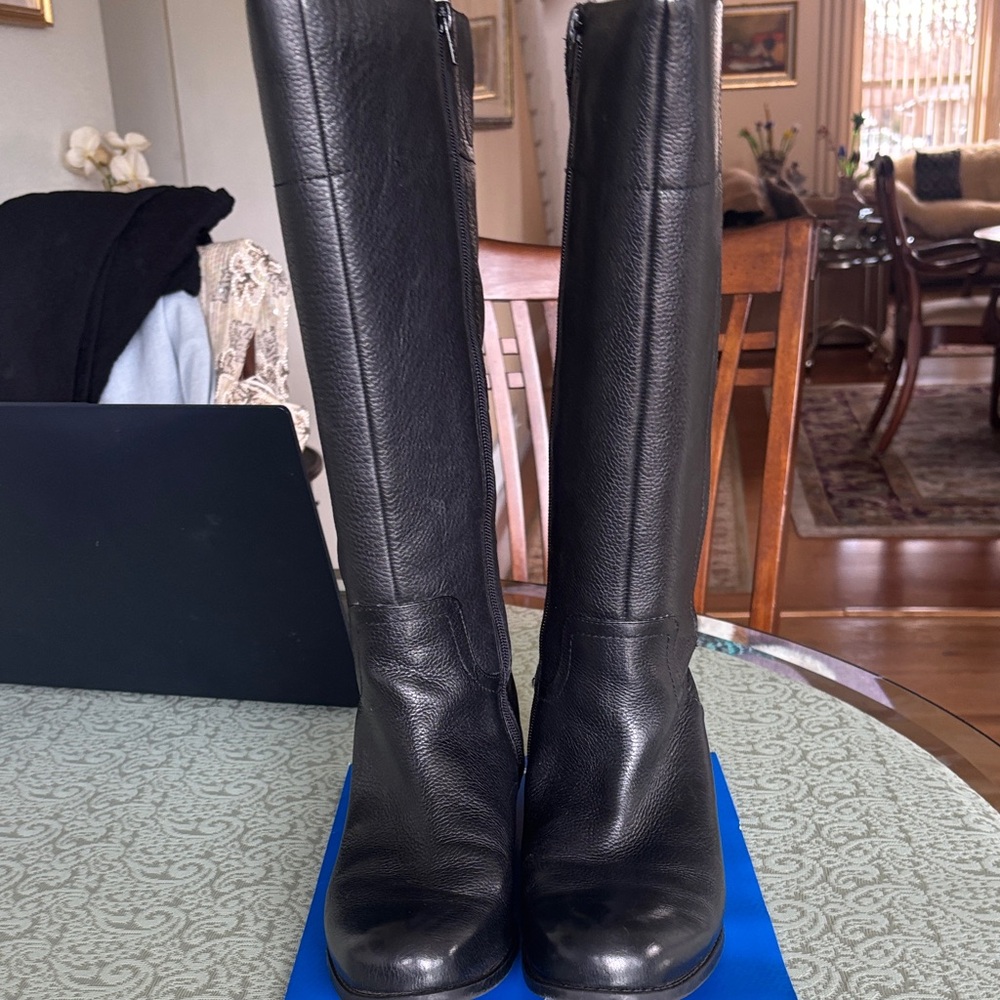 Nine West Black Leather Heeled Boots